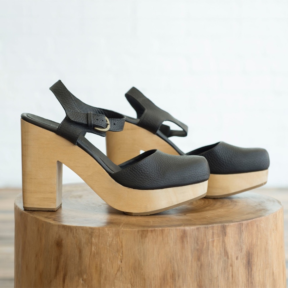Rachel Comey Dekalb Clogs | Black Leather Size 8